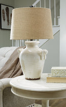 Emelda Signature Design by Ashley Table Lamp image
